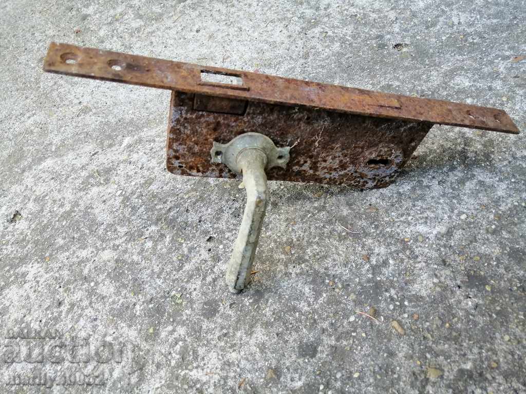 Delivery of Old lock with bronze fittings Kingdom of Bulgaria Delivery of Old lock with bronze fittings Kingdom of Bulgaria