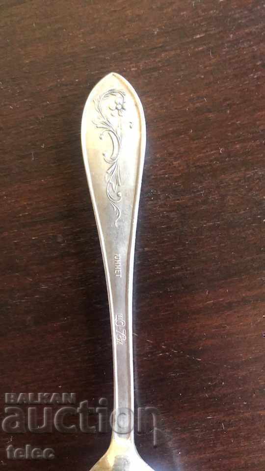 Δημοπρασία Σετ από 6 επάργυρα κουταλάκια του γλυκού από την ΕΣΣΔ