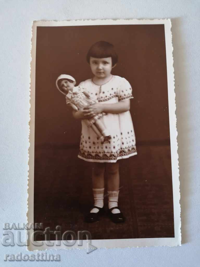 Стара снимка Поморие П. Калъчев кукла