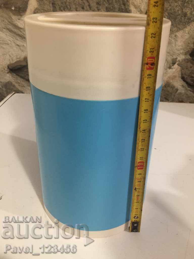 παλιά πλαστικά θερμό ??? με τιμή 9.99 BGN | € 5.11 παλιά πλαστικά θερμό ??? με τιμή 9.99 BGN | € 5.11