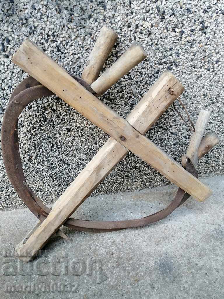 Auction Stitches with a stapled coffin knife wrought iron blade Auction Stitches with a stapled coffin knife wrought iron blade