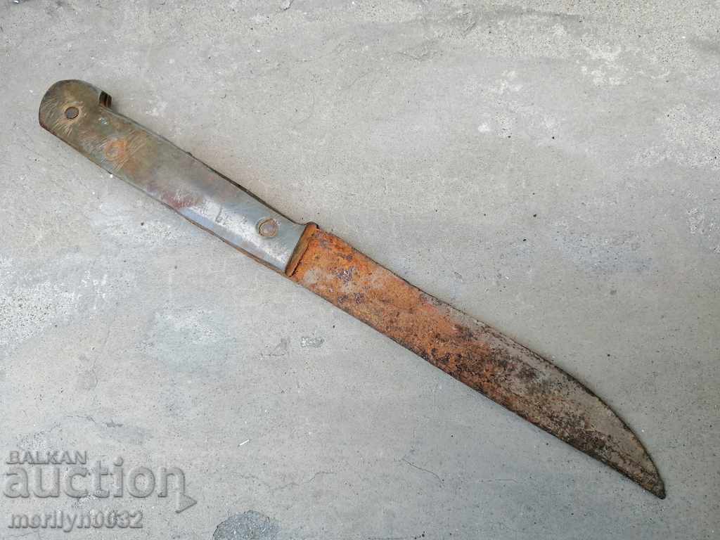 Old knife without guard, blade