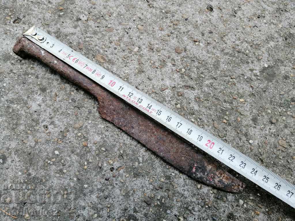 Delivery of Old hand-forged knife without chereni karakulak shepherd's blade Delivery of Old hand-forged knife without chereni karakulak shepherd's blade