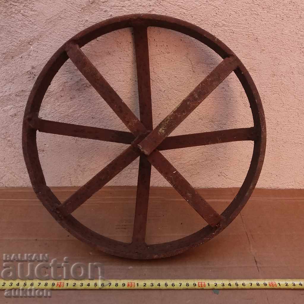 MASSIVE FORGED WHEEL FROM TROLLEY, TROLLEY, PLOW with price 9.99 BGN | € 5.11 MASSIVE FORGED WHEEL FROM TROLLEY, TROLLEY, PLOW with price 9.99 BGN | € 5.11