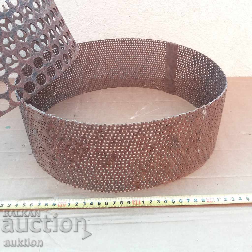 Auction LOT OF TWO SIEVES OF FEED MILL, YARNOMELKA - EXCELLENT Auction LOT OF TWO SIEVES OF FEED MILL, YARNOMELKA - EXCELLENT