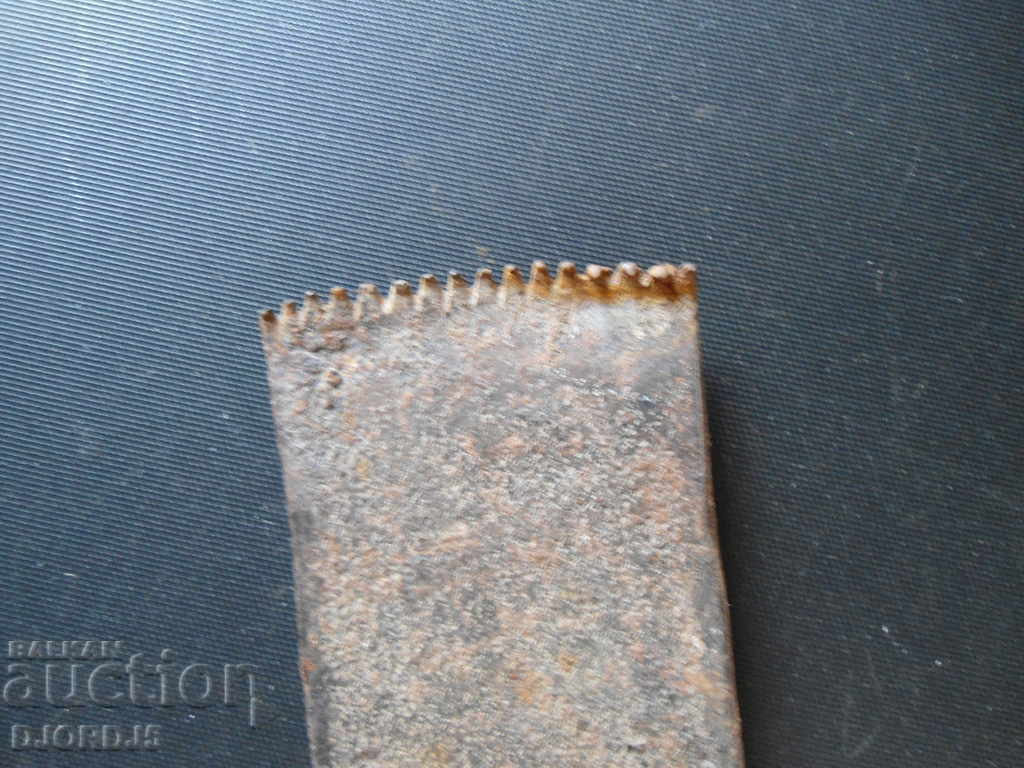 Auction An old loom of loom Auction An old loom of loom