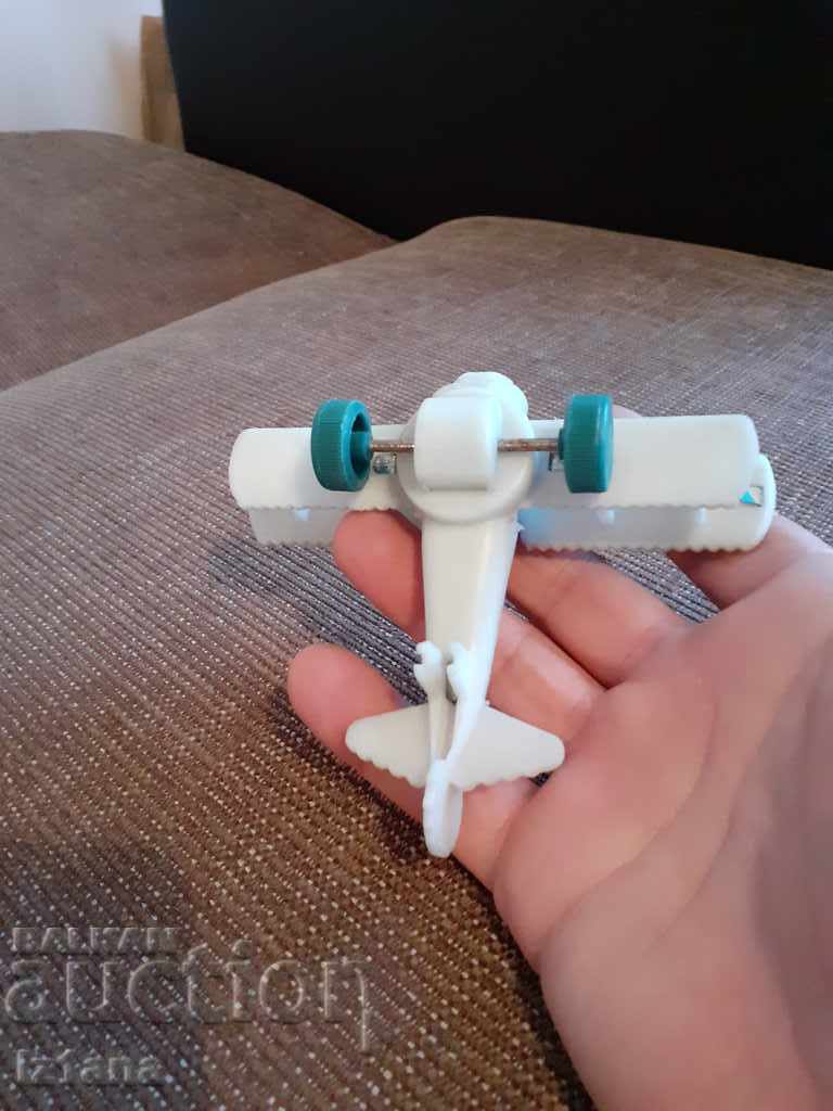 An old airplane, an airplane - 6 An old airplane, an airplane - 6