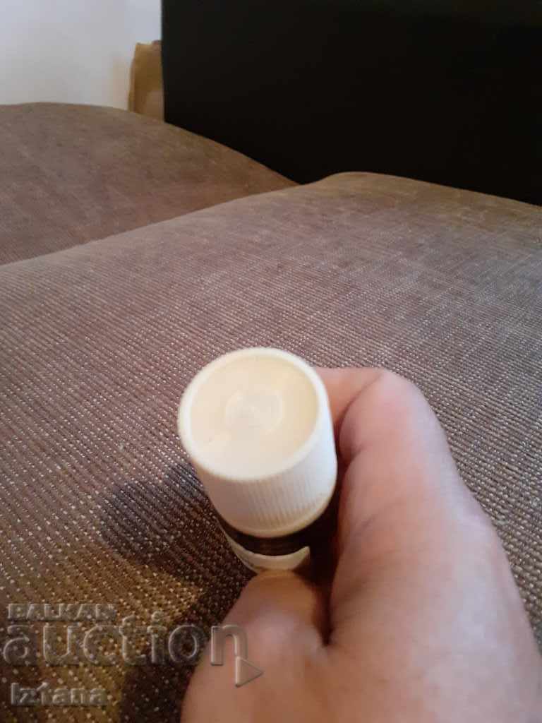 Delivery of Old cologne perfume tune