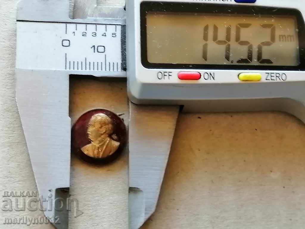 Auction Breastplate Georgi Dimitrov badge medal of the People's Republic of Bulgaria Auction Breastplate Georgi Dimitrov badge medal of the People's Republic of Bulgaria