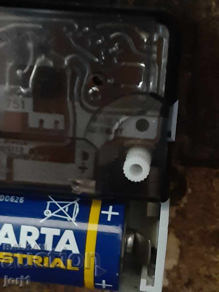 Delivery of junghans