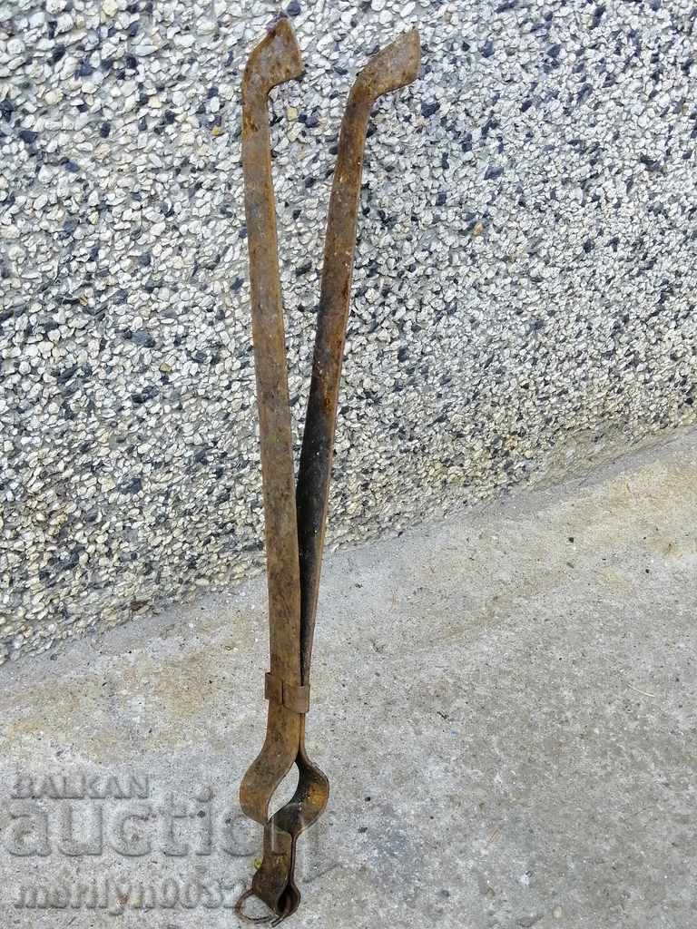 Δημοπρασία Σταρ ντιλαφ, σφυρί, σφυρήλατο σίδερο για πέος Δημοπρασία Σταρ ντιλαφ, σφυρί, σφυρήλατο σίδερο για πέος