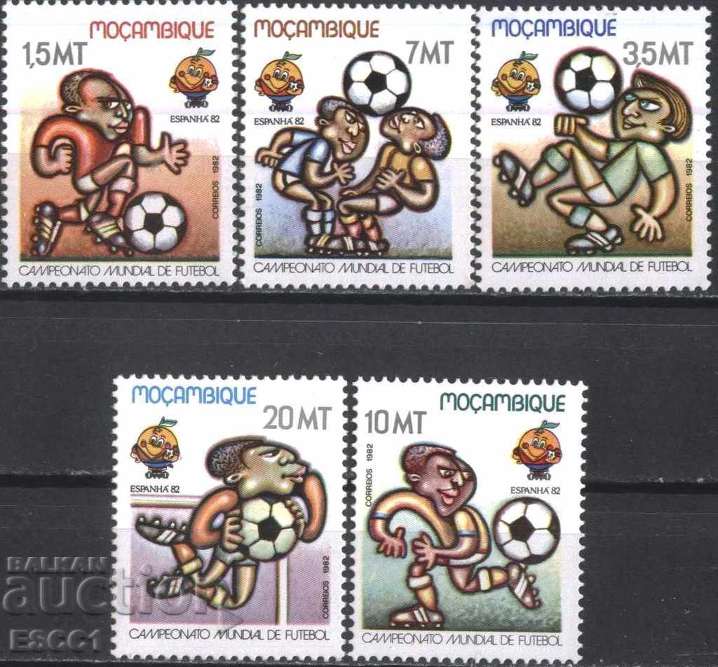 Mărci pure Cupa Mondială de Fotbal Sport Spania 1982 din Mozambic