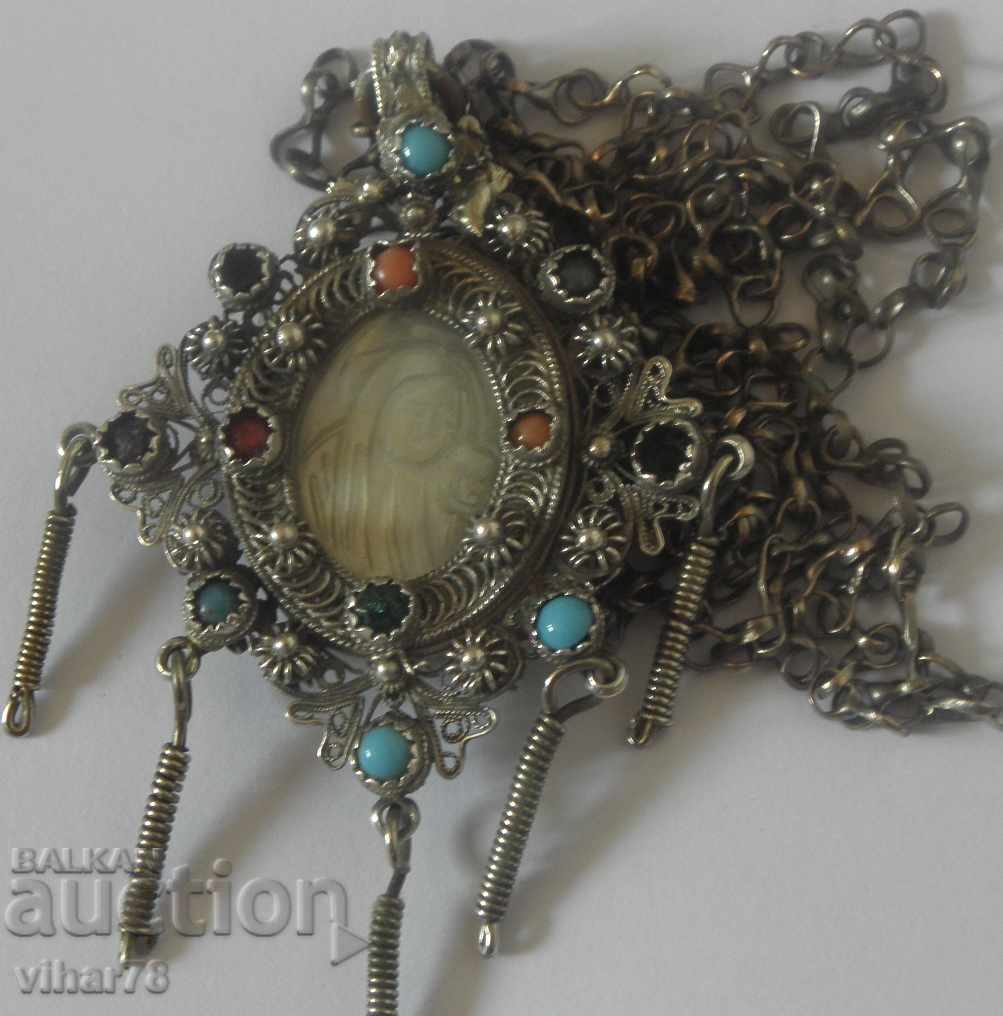 Auction RELIGION-SILVER MEDALLION Pearl Auction RELIGION-SILVER MEDALLION Pearl