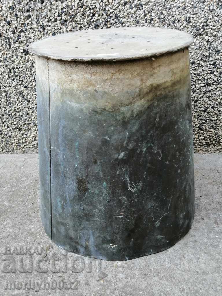 Brass bucket garden bowl, flower pot flowerpot basin with price 78.00 BGN | € 39.88 Brass bucket garden bowl, flower pot flowerpot basin with price 78.00 BGN | € 39.88