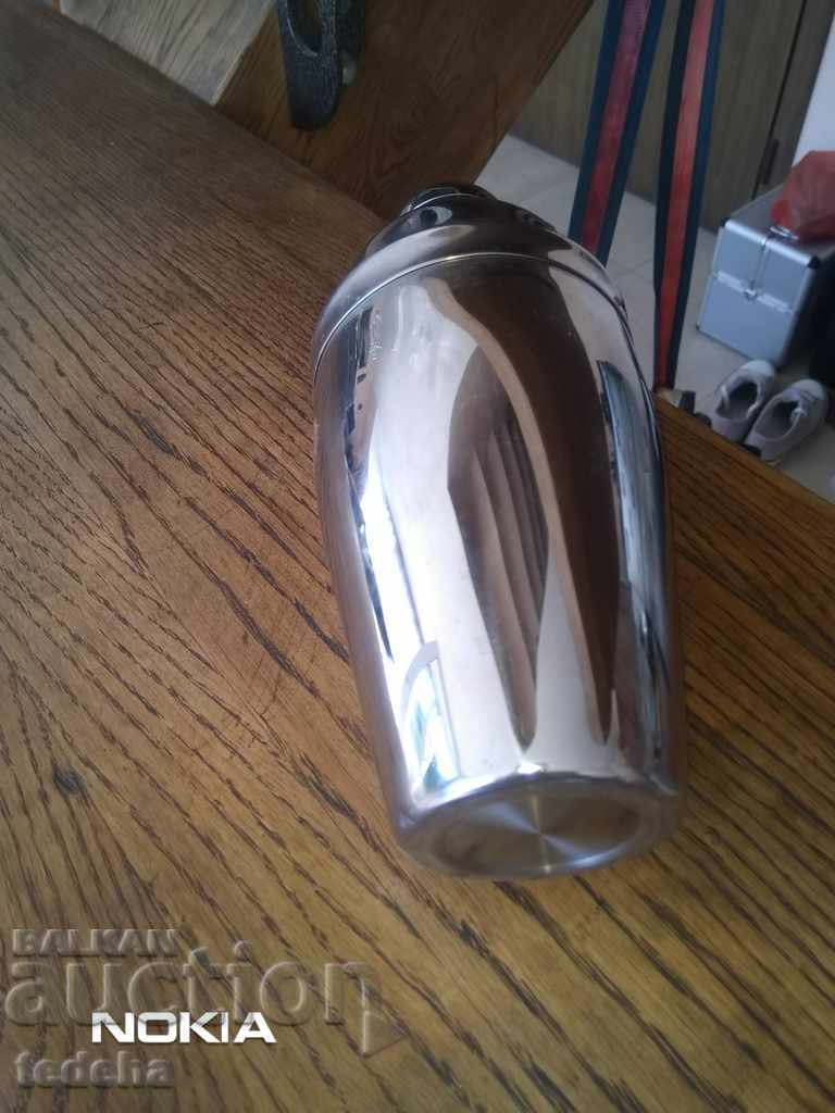 SHAKER - EXCELLENT - 5 SHAKER - EXCELLENT - 5