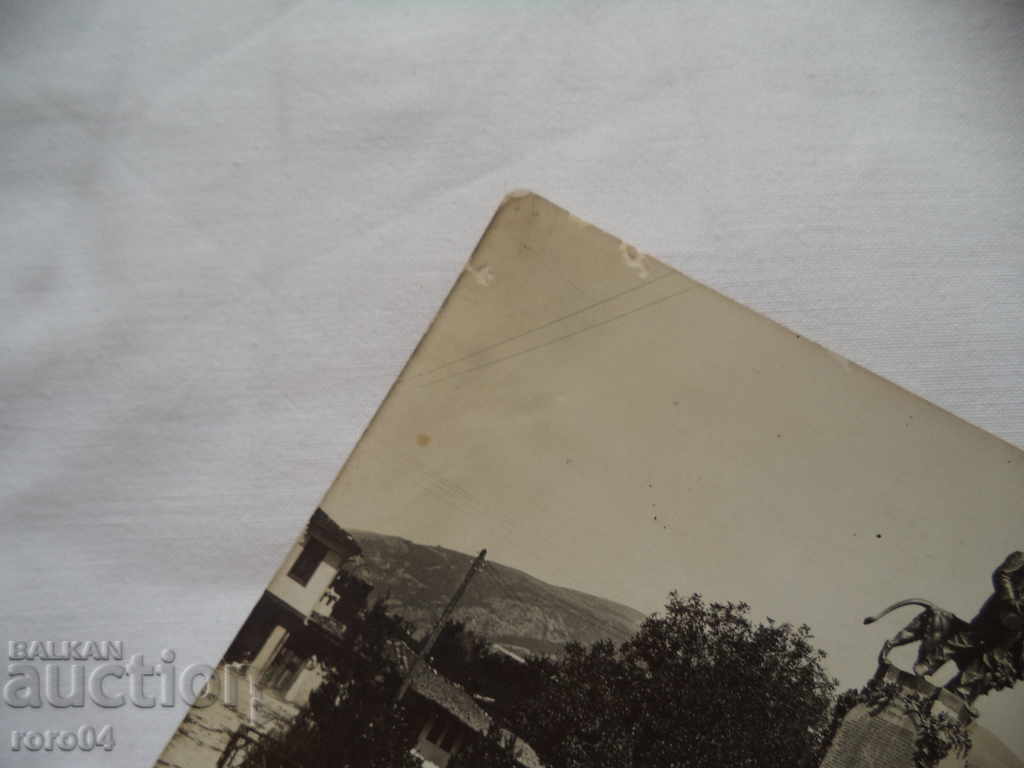 KARLOVO - VASIL LEVSKI SQUARE - 6