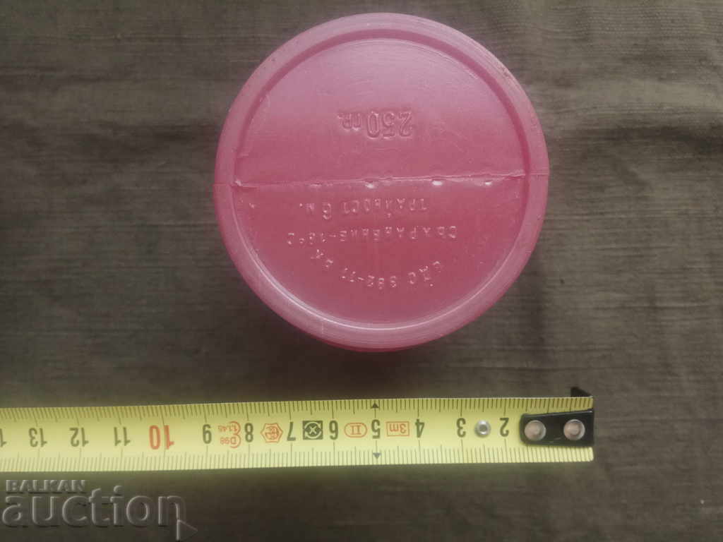 Auction Box of sauce for cream ice cream "Serdika" Bulgaricum Auction Box of sauce for cream ice cream "Serdika" Bulgaricum