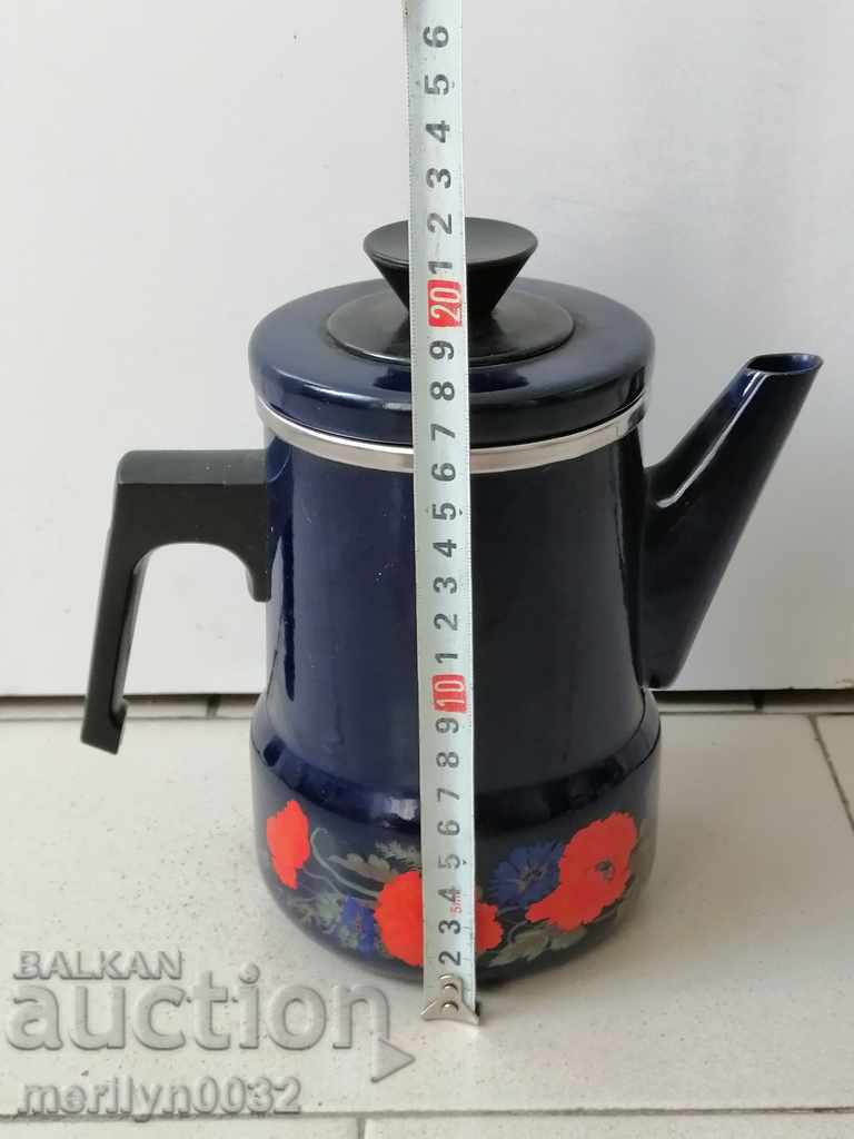 Old enameled teapot, coffee maker, kettle with price 49.00 BGN | € 25.05 Old enameled teapot, coffee maker, kettle with price 49.00 BGN | € 25.05