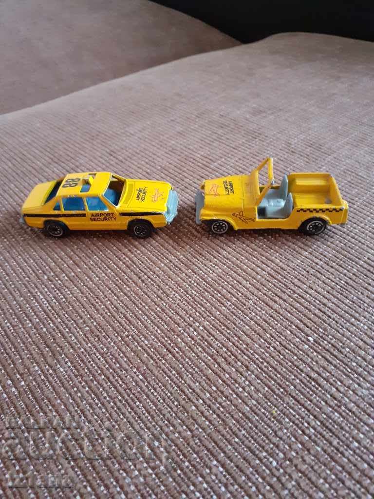 Old metal stroller with price 10.00 BGN | € 5.11