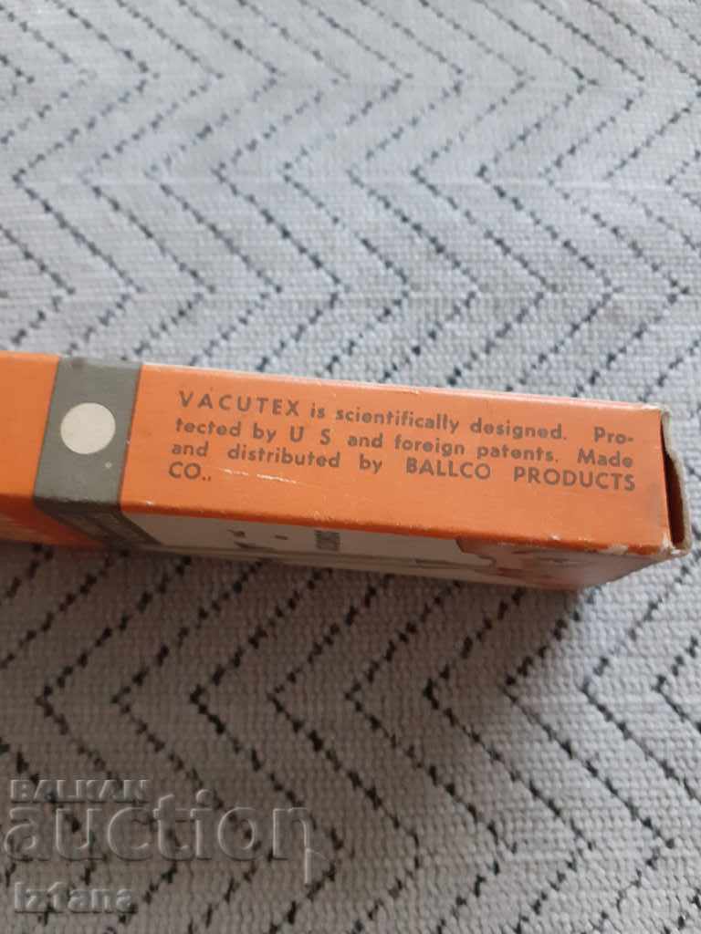 Old device, pipette for extracting nasal secretions Vacutex with price 40.00 BGN | € 20.45 Old device, pipette for extracting nasal secretions Vacutex with price 40.00 BGN | € 20.45
