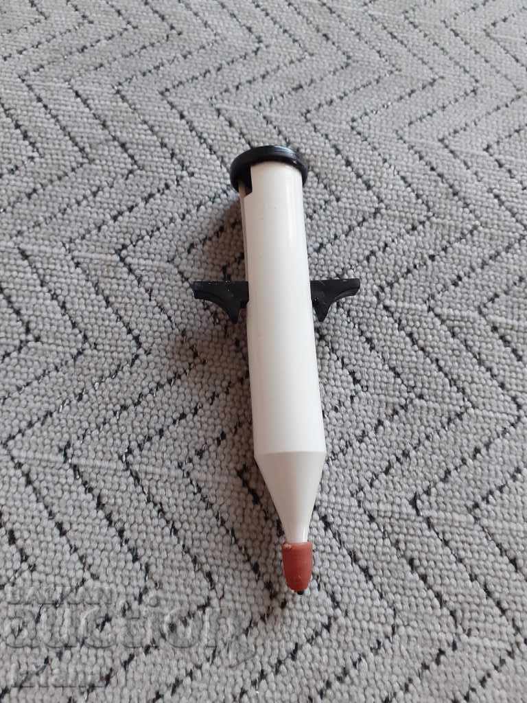 Old device, pipette for extracting nasal secretions Vacutex - 5 Old device, pipette for extracting nasal secretions Vacutex - 5