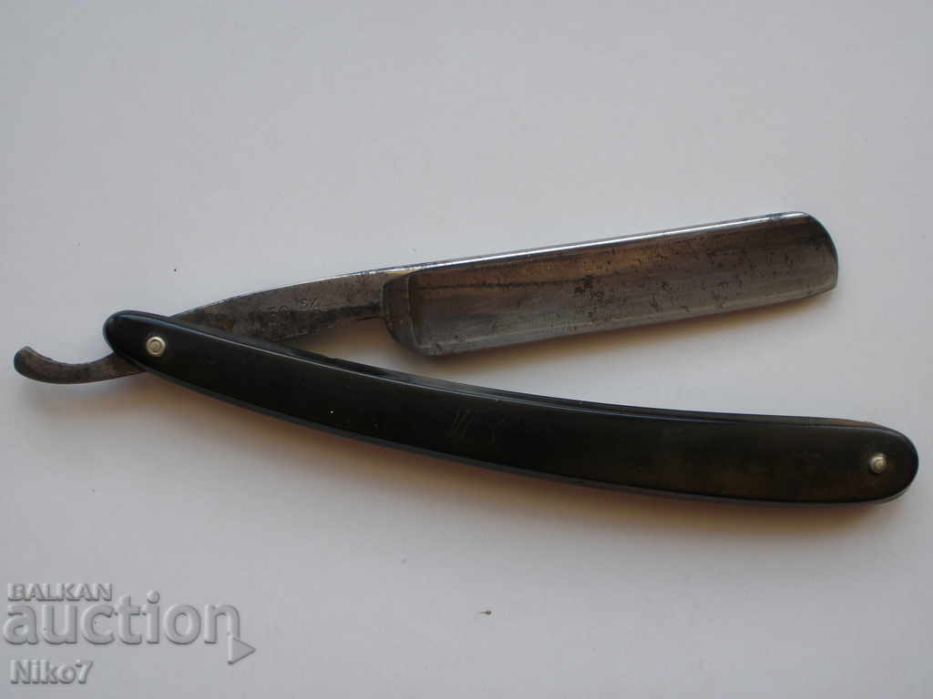 Old German razor "SOLINGEN". with price 39.99 BGN | € 20.45 Old German razor "SOLINGEN". with price 39.99 BGN | € 20.45