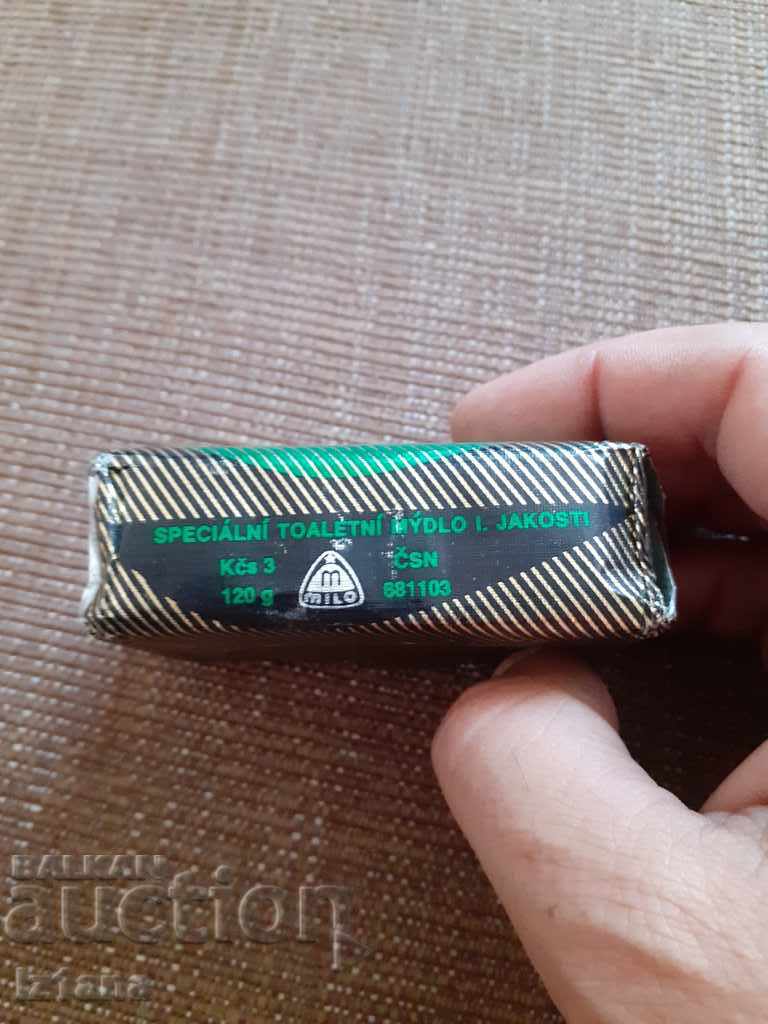 Delivery of Old soap Smaragd Delivery of Old soap Smaragd