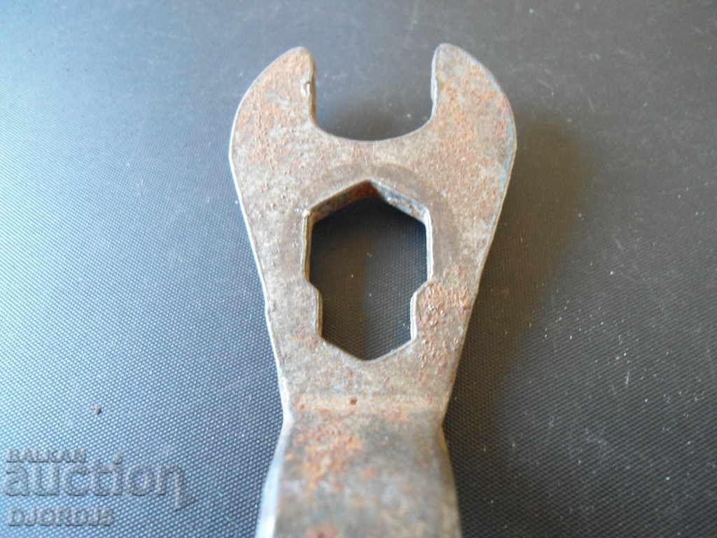 Παλιό ισπανικό εξειδικευμένο κλειδί - 6 Παλιό ισπανικό εξειδικευμένο κλειδί - 6