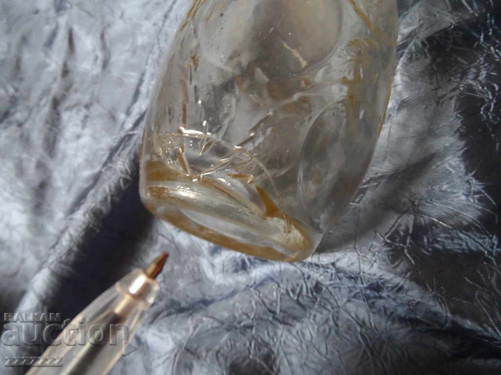 Delivery of an old bottle Delivery of an old bottle