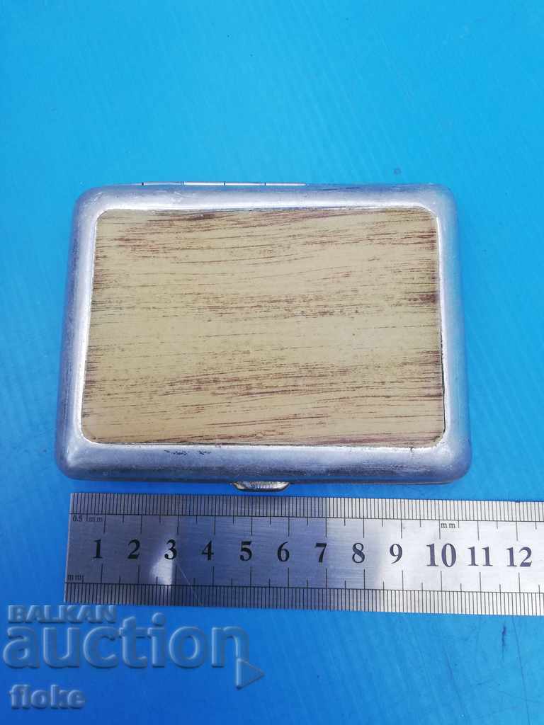 Old snuffbox Moscow with price 10.00 BGN | € 5.11 Old snuffbox Moscow with price 10.00 BGN | € 5.11