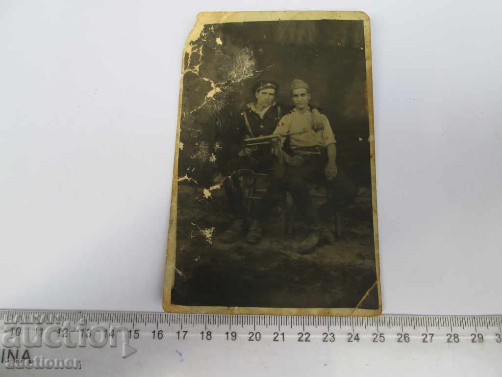 PARTISANS FROM LEVANOVSKI'S DETACHMENT with price 40.00 BGN | € 20.45