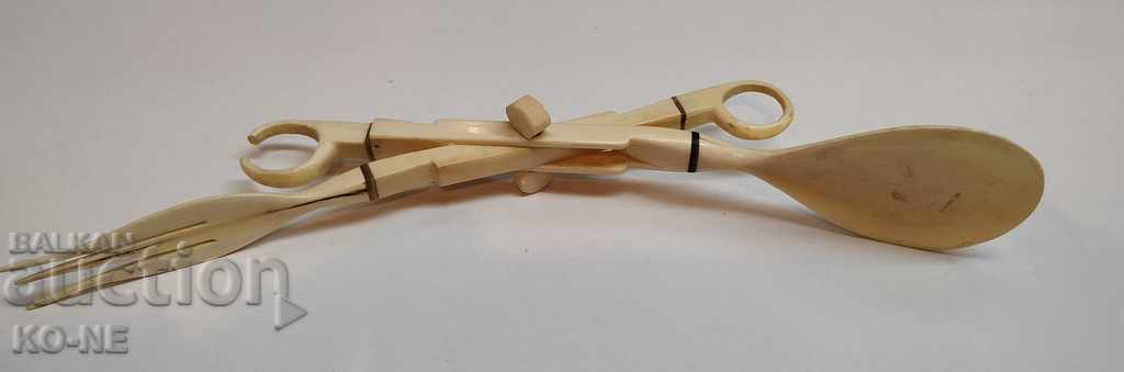 Delivery of Serving tongs Delivery of Serving tongs