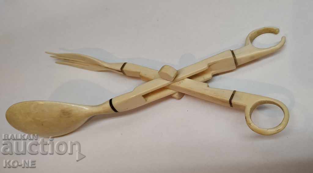 Μια καρφίτσα σερβιρίσματος Μια καρφίτσα σερβιρίσματος