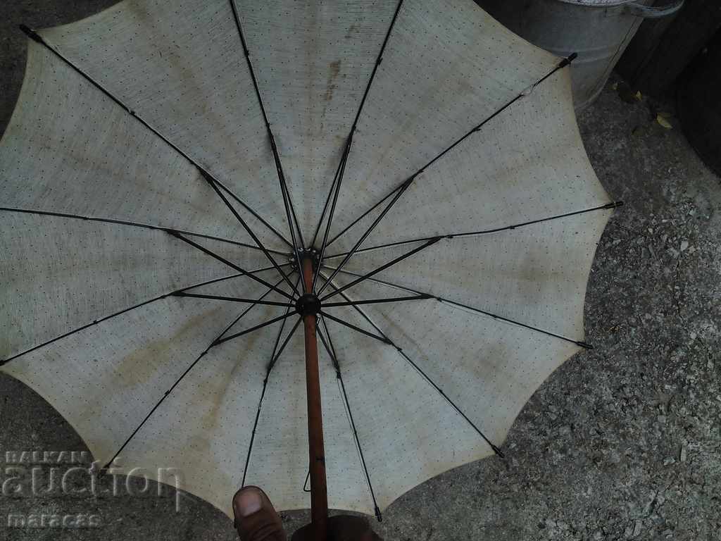 Auction  Old umbrella retro pattern
