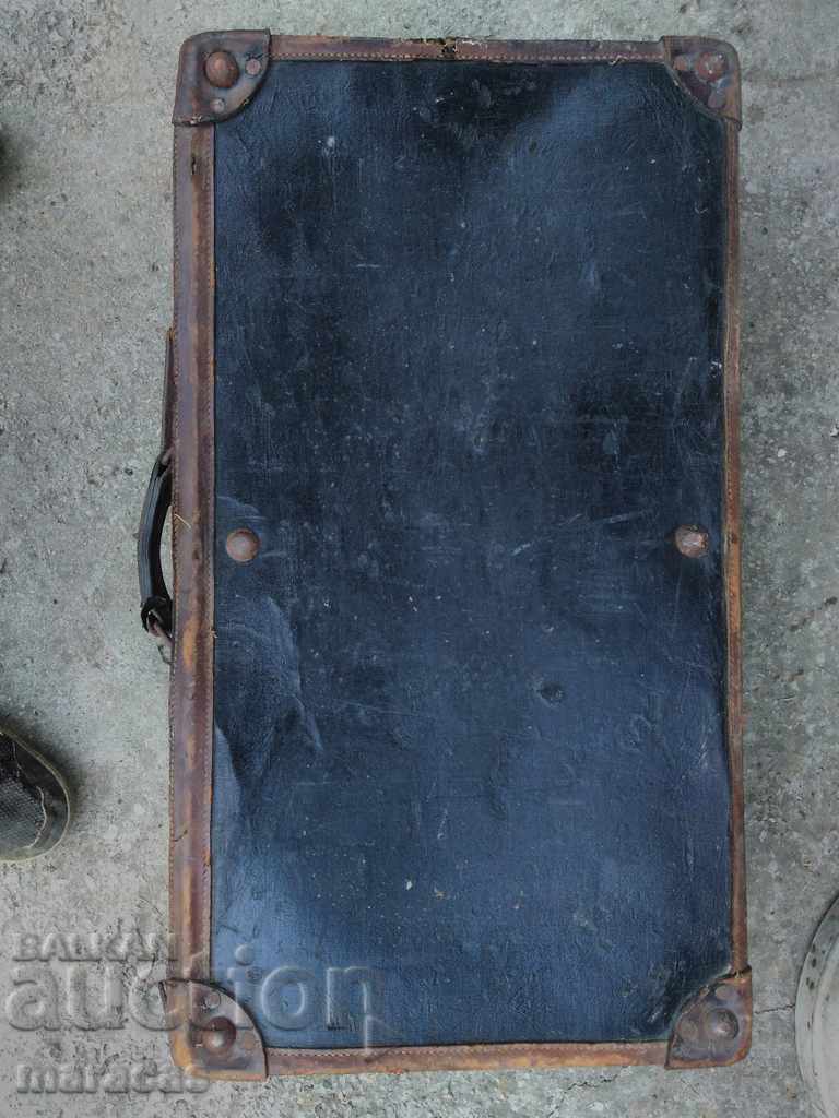 Стари куфари кожен и от пресована хартия - 7 Стари куфари кожен и от пресована хартия - 7