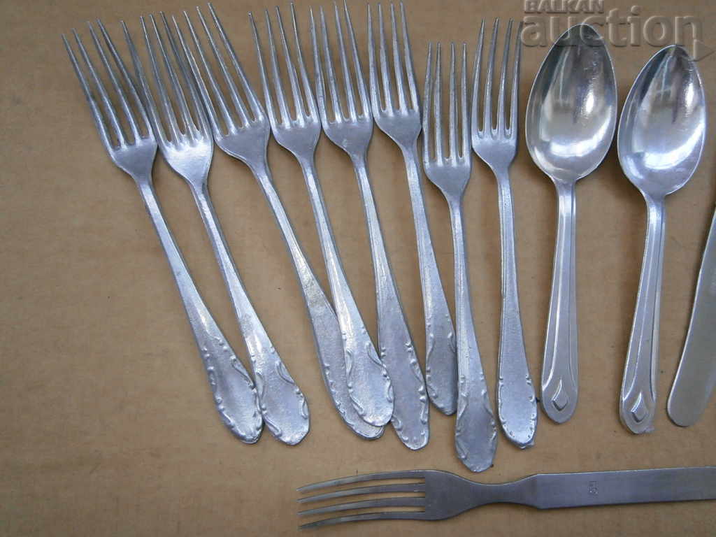 aluminum knife fork spoon Wehrmacht lot set with price 31.00 BGN | € 15.85 aluminum knife fork spoon Wehrmacht lot set with price 31.00 BGN | € 15.85