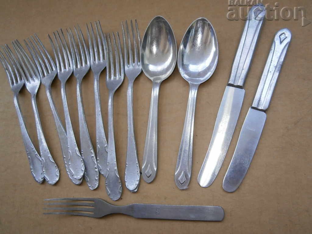Auction aluminum knife fork spoon Wehrmacht lot set Auction aluminum knife fork spoon Wehrmacht lot set