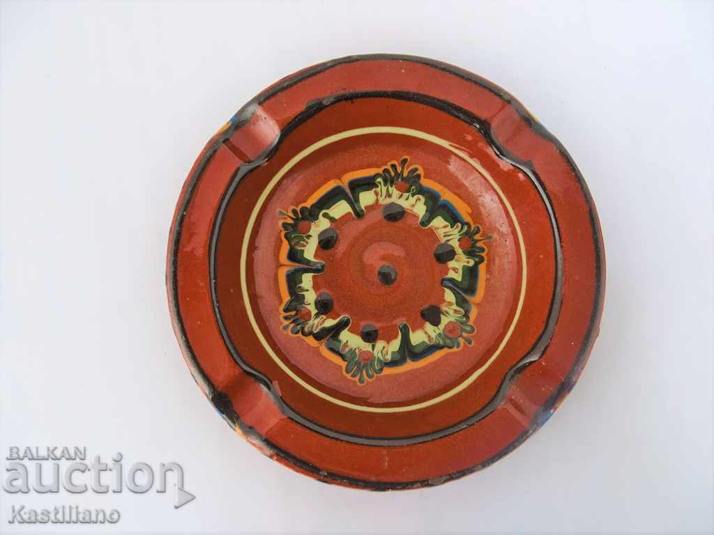 Auction OLD PAINTED CERAMIC ASHTRAY Auction OLD PAINTED CERAMIC ASHTRAY