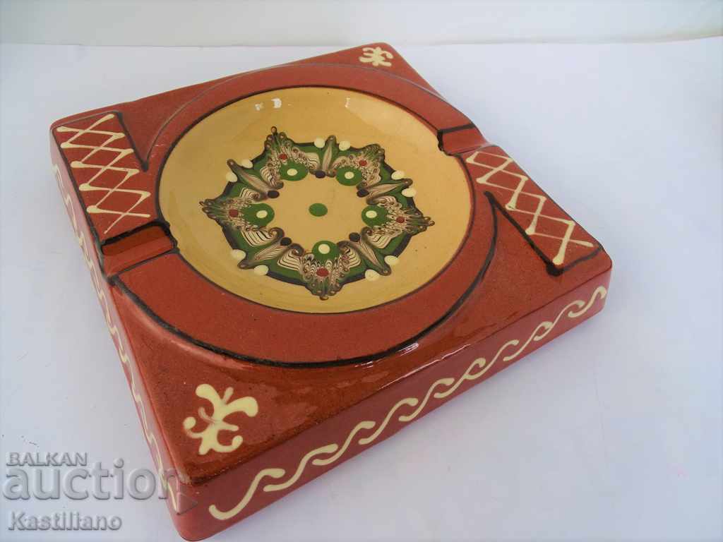 OLD PAINTED CERAMIC ASHTRAY 3 - 6 OLD PAINTED CERAMIC ASHTRAY 3 - 6