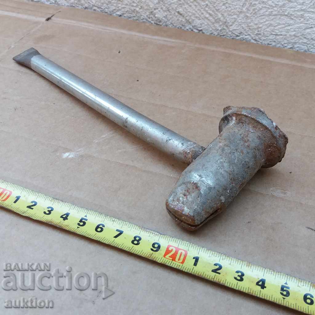 OLD STEAK HAMMER - STEEL - 7 OLD STEAK HAMMER - STEEL - 7