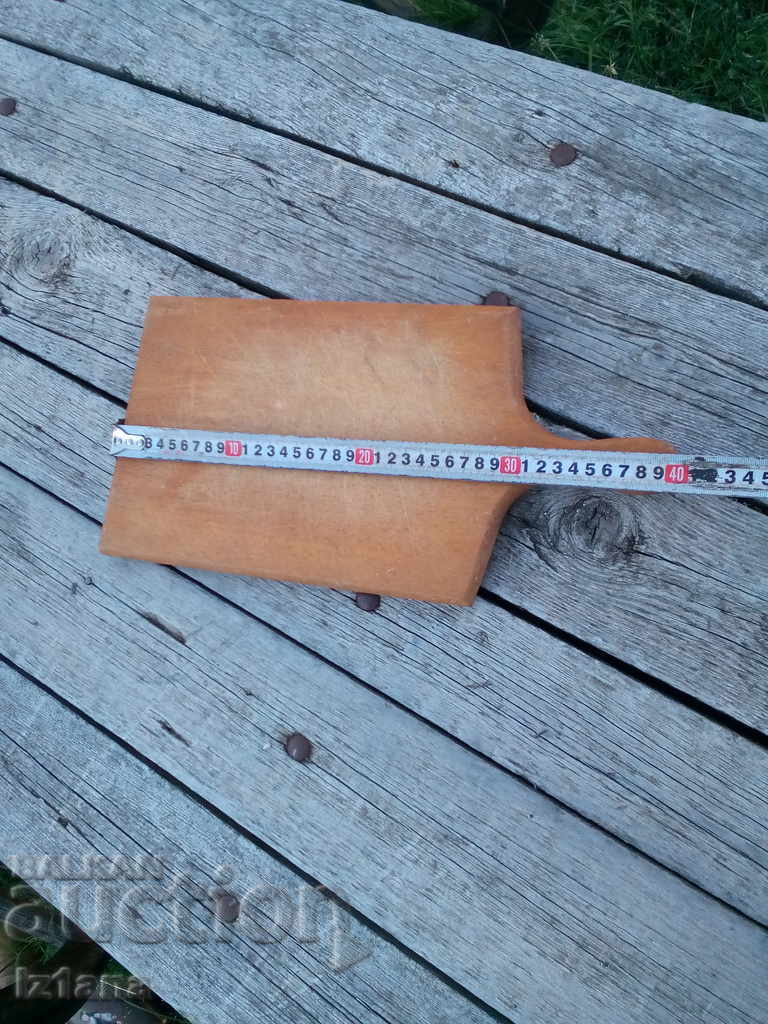 Auction Old Cutting Board Auction Old Cutting Board