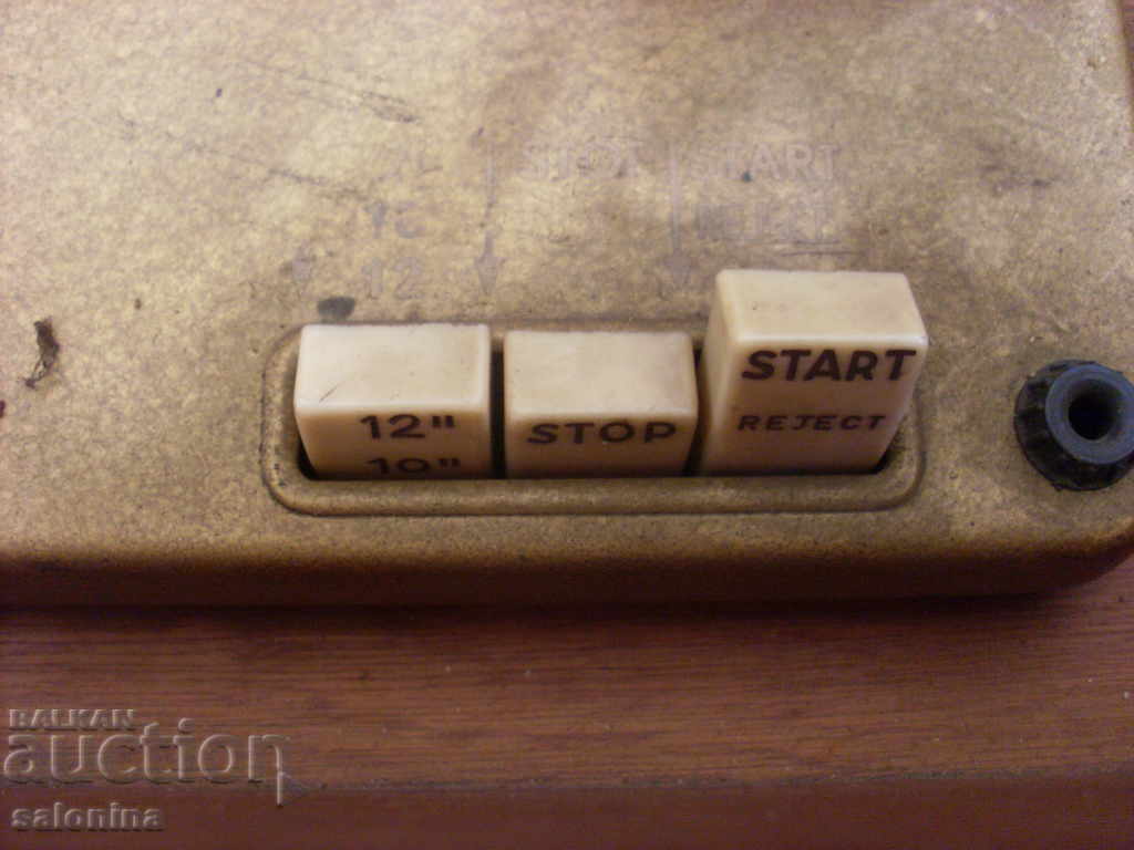 Delivery of Philips radio with turntable Delivery of Philips radio with turntable