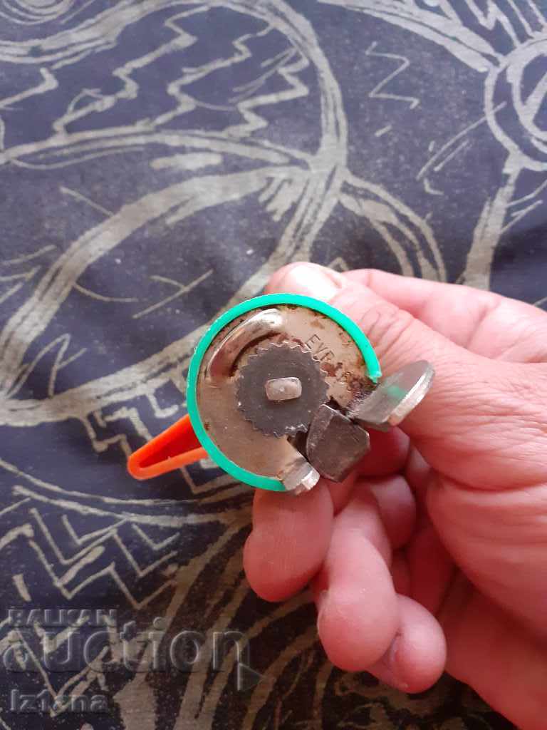 Delivery of Old can opener Original Torpados Delivery of Old can opener Original Torpados