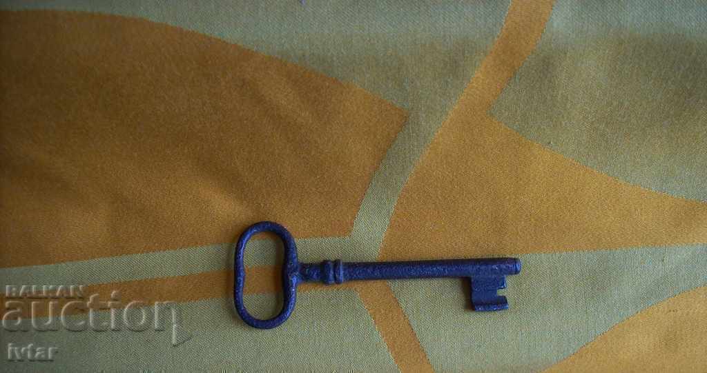 Delivery of Lot of old keys - 1 Delivery of Lot of old keys - 1