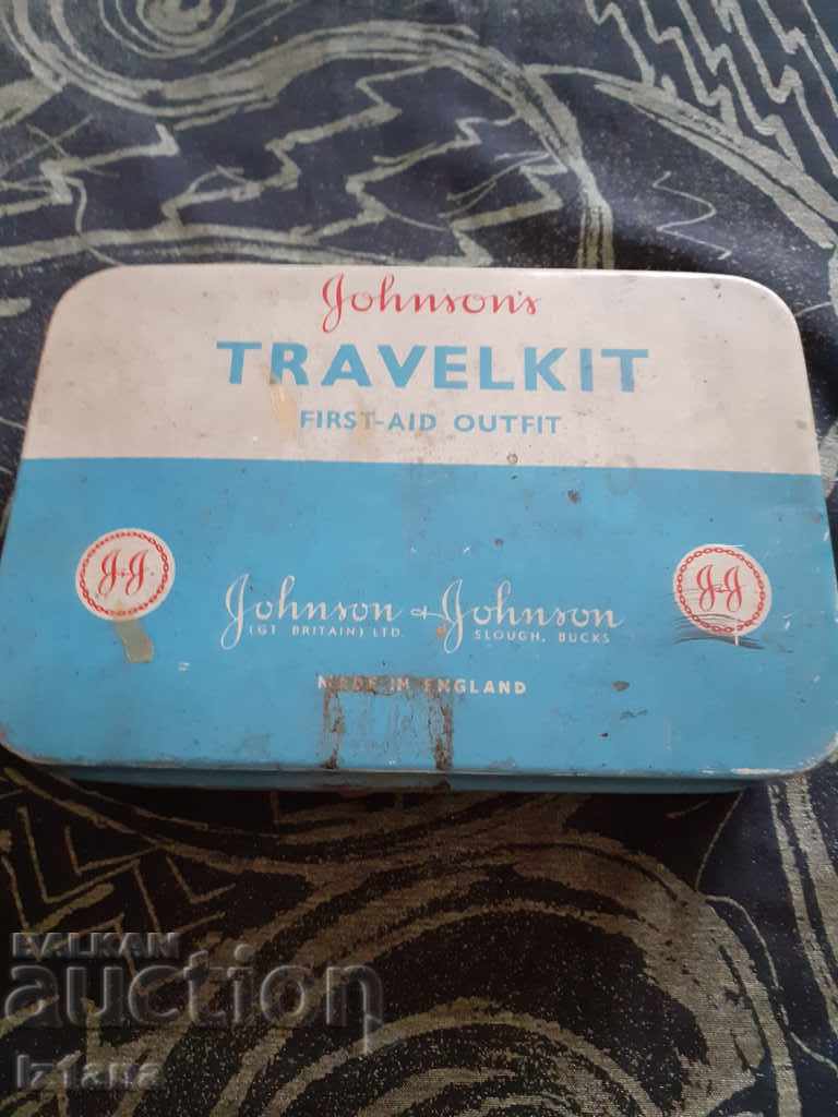 A box from an old Johnson first aid kit with price 10.00 BGN | € 5.11 A box from an old Johnson first aid kit with price 10.00 BGN | € 5.11