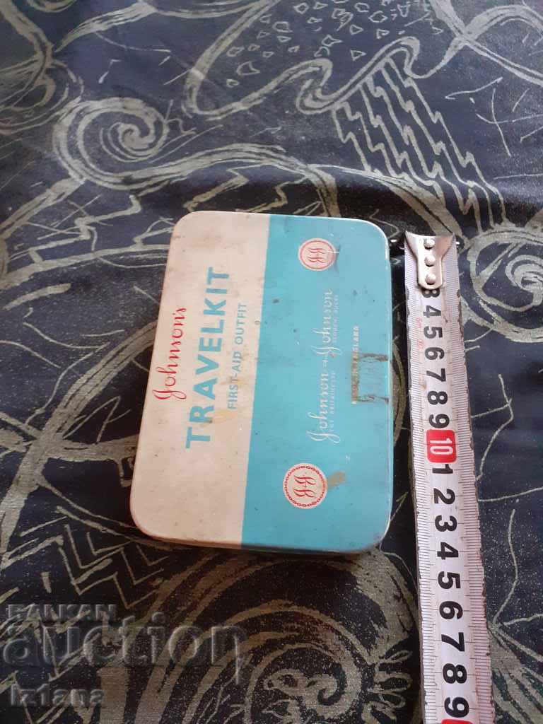 A box from an old Johnson first aid kit - 5 A box from an old Johnson first aid kit - 5