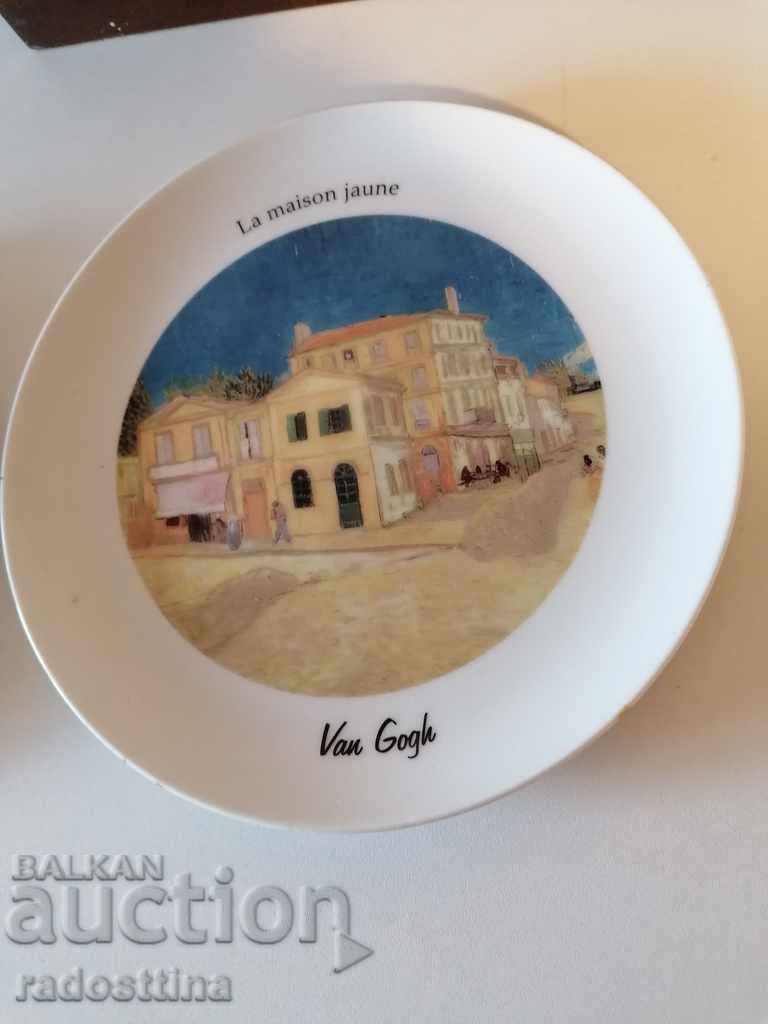 Licitație Farfurie decorativă din porțelan pentru perete Lot 2 buc