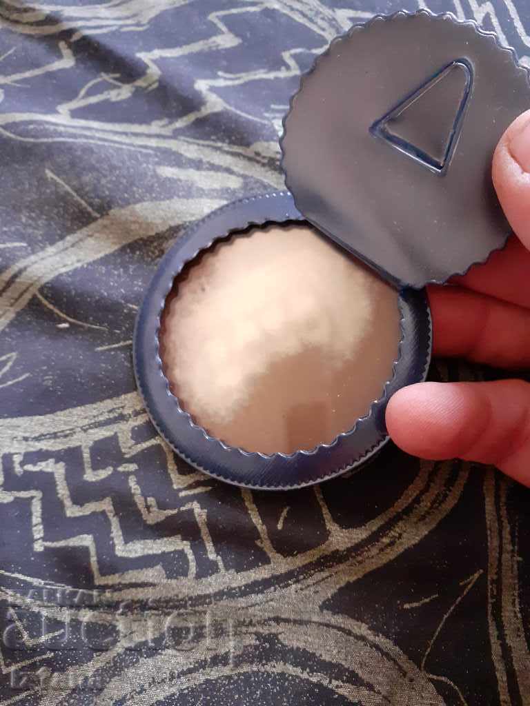 Auction Old mirror Sport Toto Auction Old mirror Sport Toto