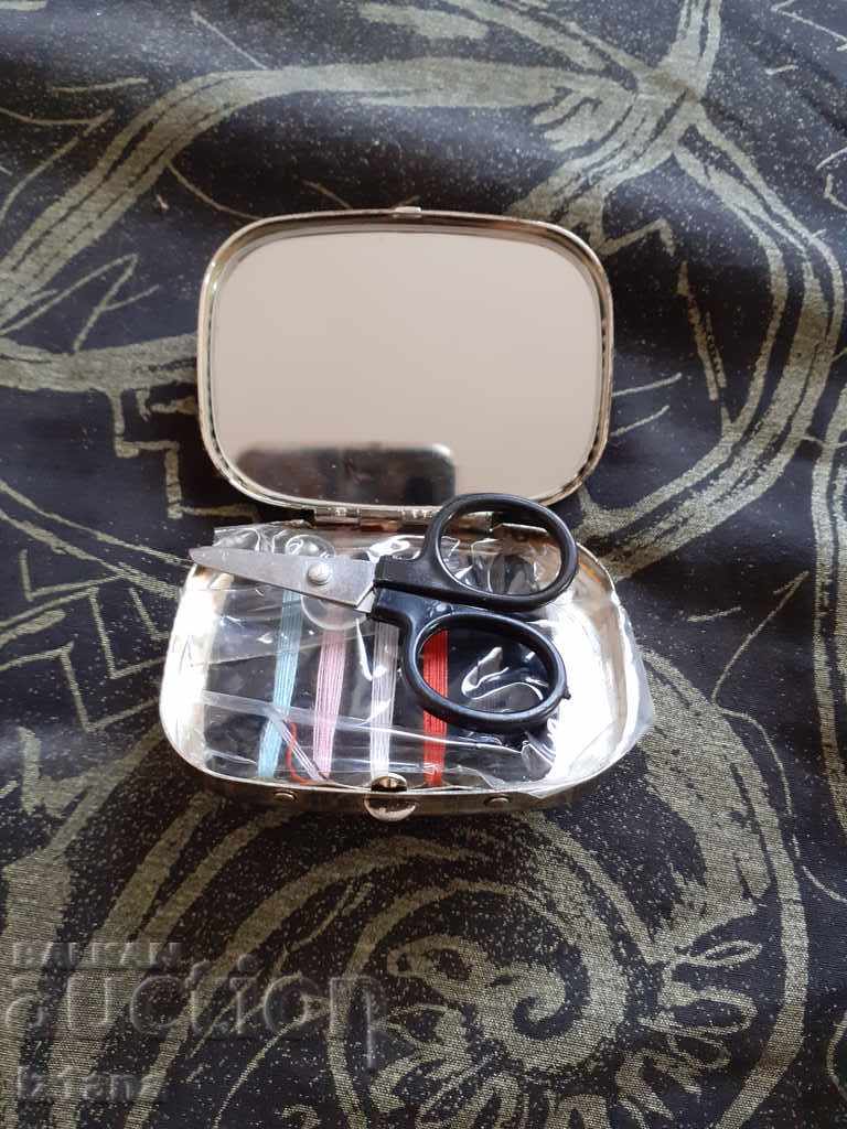 Παράδοση Παλιά τσάντα ραφής Παράδοση Παλιά τσάντα ραφής