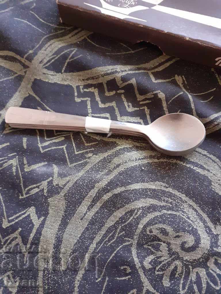 Auction  Old coffee spoons